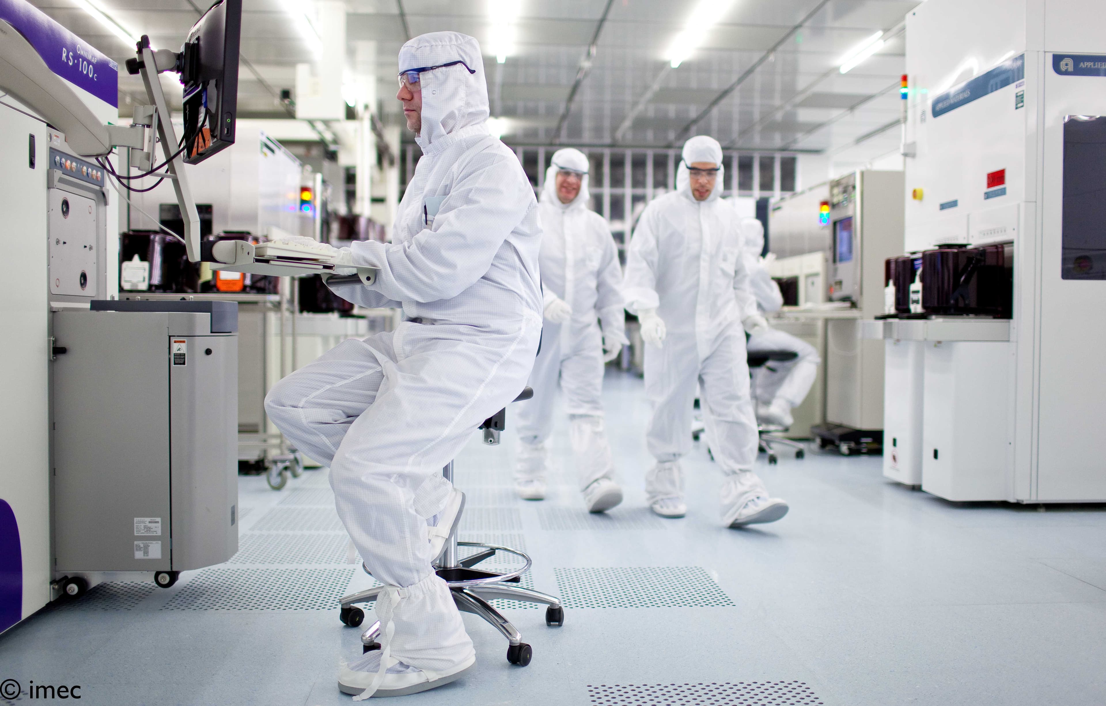 Pathfinding PDKs: The missing link between academia and industry in the race beyond 2nm semiconductor innovation